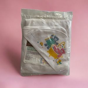 VTG 1986 Curity Baby Hooded Bath Towel NOS Bears White Terry Sealed